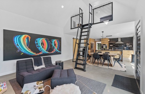 York House | Wander York Retreat