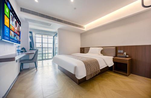 Pazhou Residential District Apartment | Wanyu Hotel Apartments-Line8&Line11 Pazhou STN entrance D-Walking distance to Canton Fair