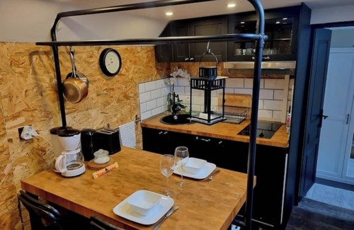 Cote Pavee Boat Rental | Warm barge with jacuzzi Toulouse center