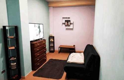Downtown La Paz Apartment | Warm Garzonier in the heart of Sopocachi, La Paz city.