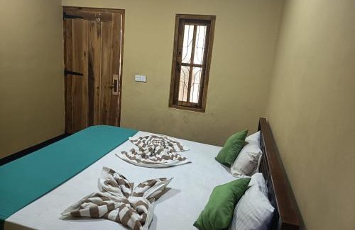 Pottuvil Apartment | Warm Whisky Rooms