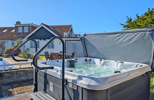 Selsey House | Warner Wood - Selsey