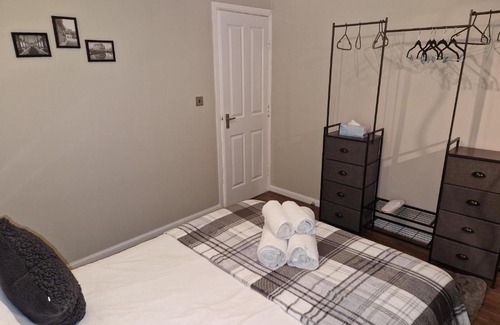 Washington Apartment | Washingtons Emerald 2 Bed Exec Apt
