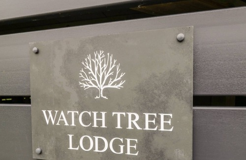 Allithwaite House | WATCH TREE LODGE, family friendly, with hot tub in Allithwaite