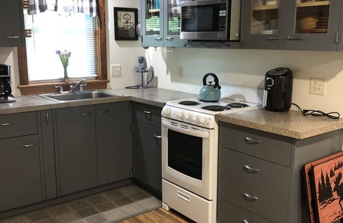 Ashville Cottage | Water front cottage