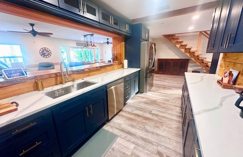 Belleair Beach House | Waterfront 5-bed 4 bath with heated pool BTR 2030