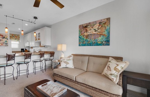 Pensacola Beach Condo | Waterfront Condo, Spectacular Views! Steps To Beach! n10% off for Weekly Booking