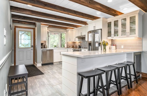 Fenelon Falls House | Waterfront Cottage w/Firepit, Boathouse, Canoes & Game Room