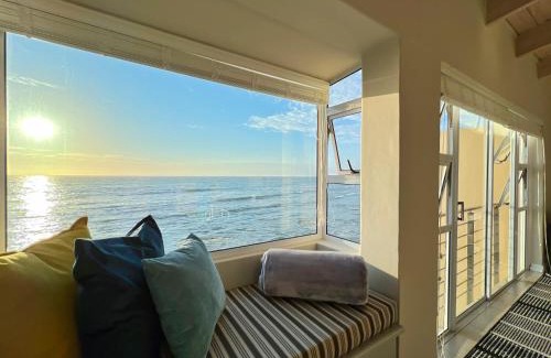 Vineta House | Waterfront Edge B5