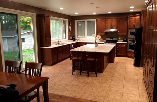 Escanaba House | Waterfront Home 30 days or longer by Rest and Rejuvenate Inc