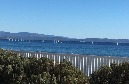 Toulon - Hyeres Villa | Waterfront property renovated in 2024