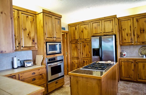 Sylvan Shores House | Waterfront VIEW! Pontoon Boat, Kayaks, Canoe, Paddleboards. Pet-friendly.