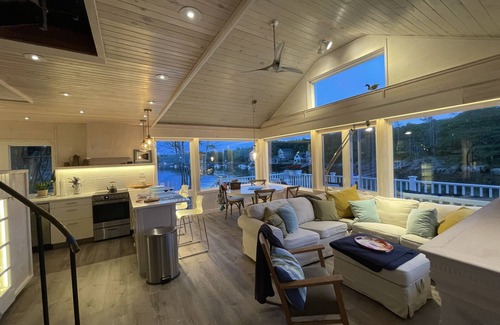 East Boothbay Cottage | Waterfront, views, the sound of open ocean, the tranquility of an idyllic cove