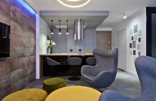 Old Town Apartment | Waterlane swimming pool, sauna, fitness included in the offer