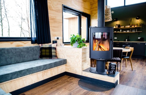 Grou Cabin | Waterside holiday home. Centrally situated in Friesland