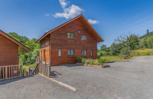 Rastrick House | Waterside Lodge Fifteen - Uk36708