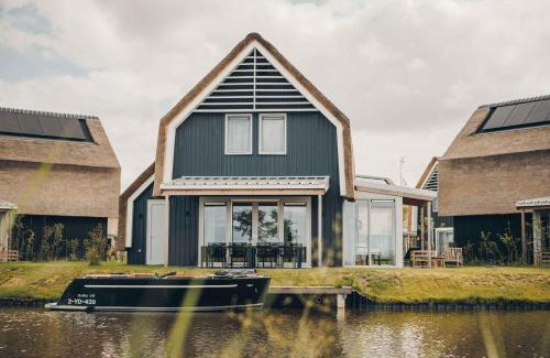 Heeg Villa | Watervilla binnenhaven met Sauna | 6 personen - Boutique Parc Pharshoeke