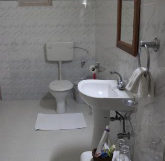 Tinsukia District Hotel | Wathai Heritage Bungalow
