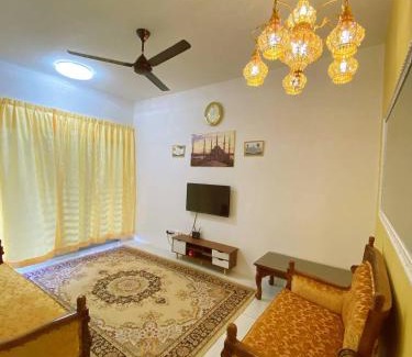 Bota House | WawAmir Homestay @ Seri Iskandar