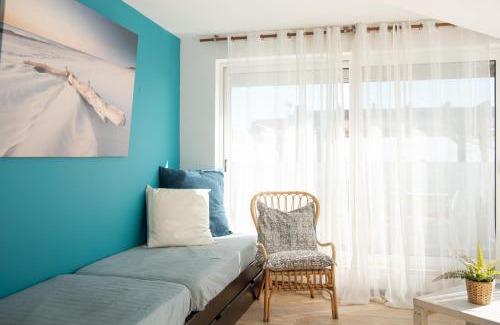 Praia de Faro Apartment | Wax Suite Life is a beach