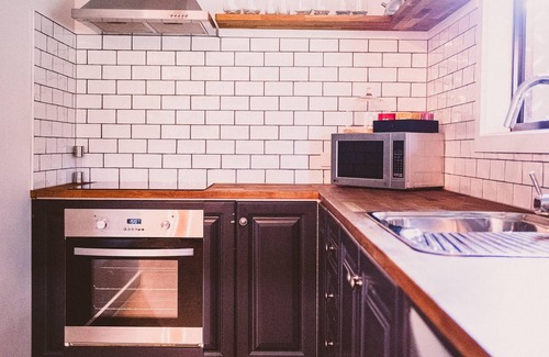 Wandiligong House | Way out Wandi - Country charm in historic Wandiligong