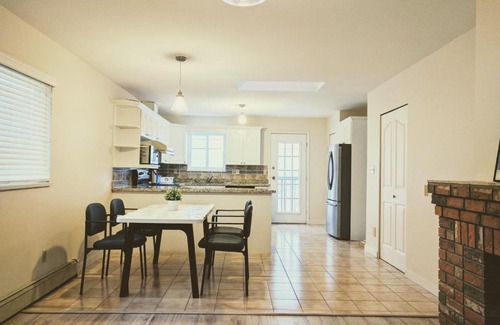 Burnaby House | Welcome Home