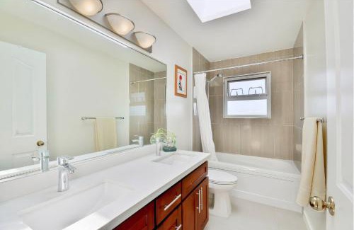 Burnaby House | Welcome Home