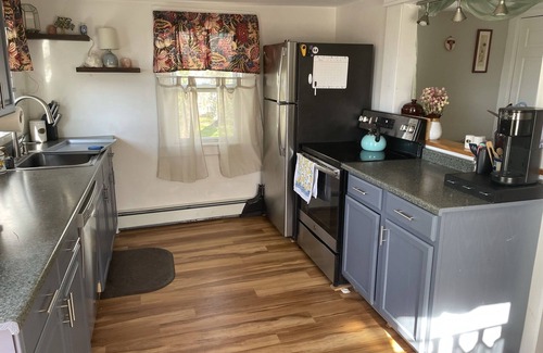 Bath Apartment | Welcome to Downtown Hillside Haven! Updated 19th c. colonial in historic Bath