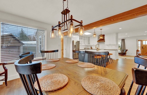 Canyon Rim House | Welcome to our Slice of Heaven