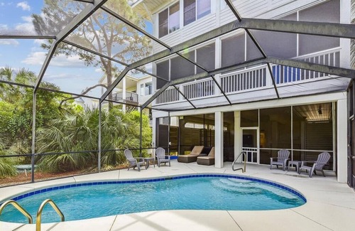 Plantation House | Welcome to Sandy Bottoms!