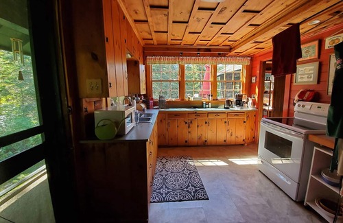 Seal Cove House | Welcome to Seal Cove Cottage