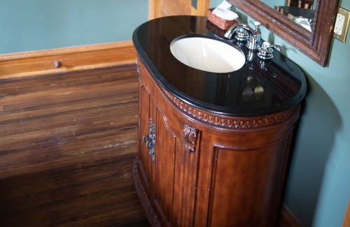 Sutton Bed & Breakfast | Welcome to the historic Elk River Hotel & Cafe! Located riverfront on the beautiful Elk River, and just 2 miles from I-79, you are moments away from all that the Sutton area has to offer. Guest in town to enjoy the gorgeous outdoor scenery and recrea