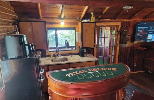 Northern Ontario House | Welcome to The Last Resort