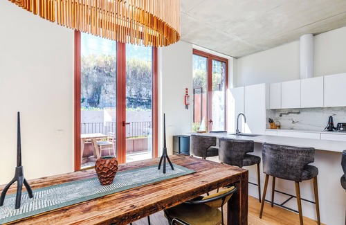 Marvila Apartment | Welcome to the tranquil and captivating Jungle Lofts