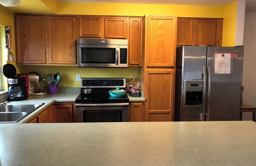 Aurora House | WELCOME TO YOUR HOLIDAY HOUSE with 4 bedrooms 2bathrooms