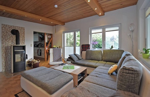 Guentersberge House | Welcoming Family Escape
