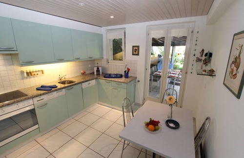 Brione sopra Minusio House | Well-maintained detached house on a sunny slope above Locarno with panoramic views