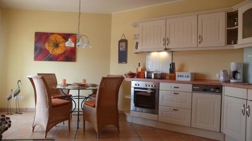 Zingst Apartment | Wellnessresidenz "Klaus Störtebeker" App 13 - Glückszeit