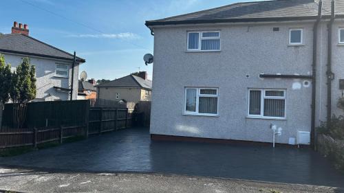 Cradley House | Wellspring house