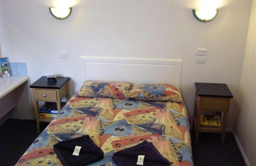 Ardeer Hotel | West City Motel