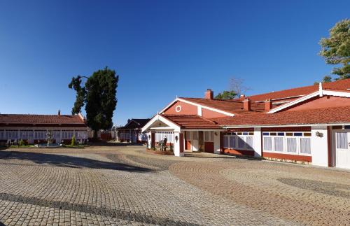 Kathadimattam Resort | West Downs - The Heritage Resort