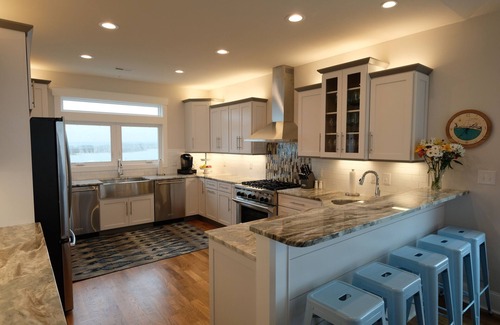 Oak Island House | West End, Oceanfront, Heated Pool, Hot Tub, Elevator, Dogs OK, October discount!
