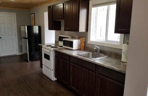 Bloomfield House | Westlake Cottage - Wellington Lodge