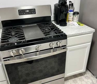 Westover Apartment | Westover 1BR Apt, Pet-Friendly, Near WVU