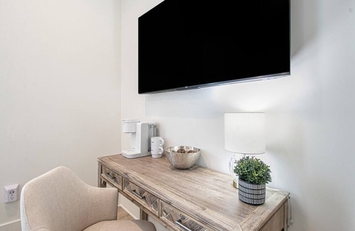 Mississippi City House | White Breeze