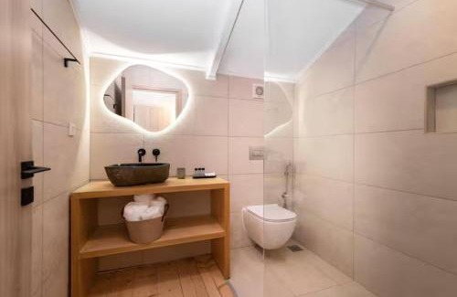 Pantokratoras Villa | White Collection Villas & Suites - Pnoe Villa