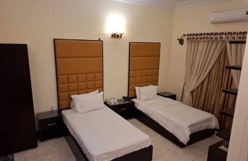 D.H.A. House | White House Karachi