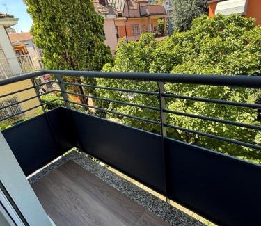 Milan Apartment | White House Villa con posti auto Milano