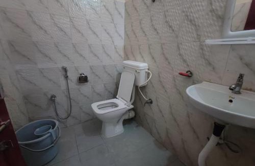 Sualkuchi Apartment | White Light home stay
