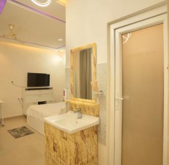 Dibrugarh Apartment | White Lotus Homestay